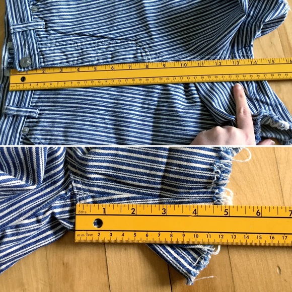 Vintage High Waist Frayed Jean Shorts - Picture 7 of 7